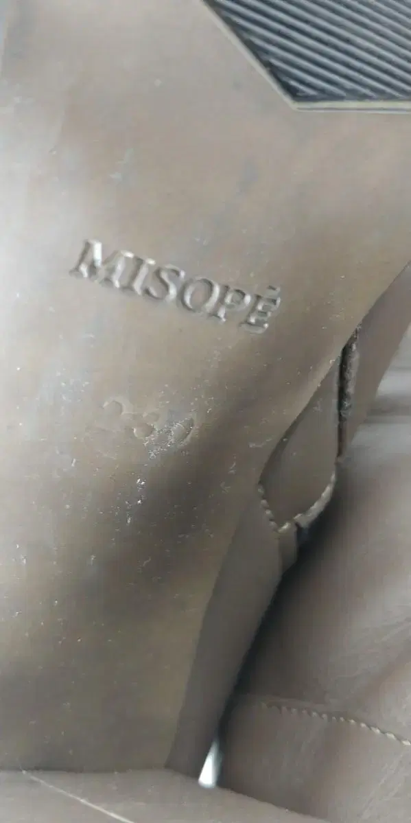 thumbnail-8